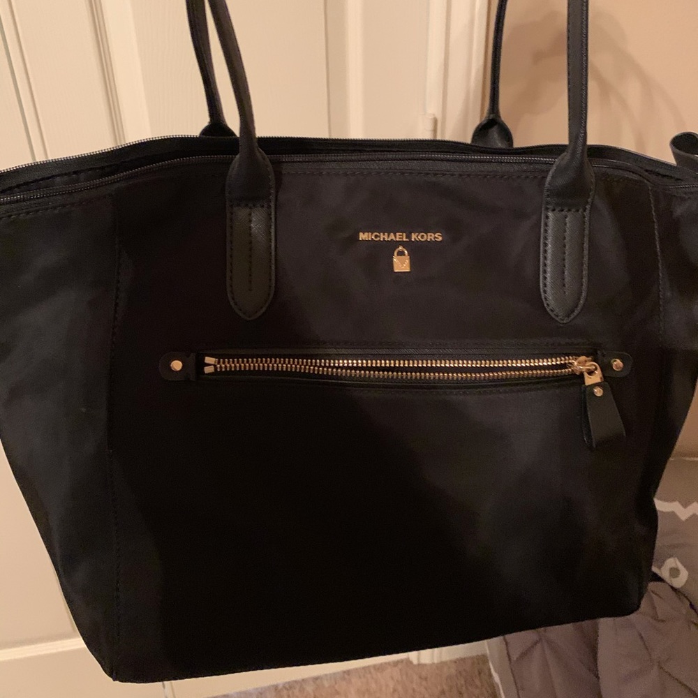 Michael Kors Kelsey Nylon Tote